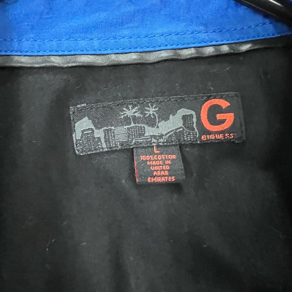 GUESS Button Down - Picture 2 of 2